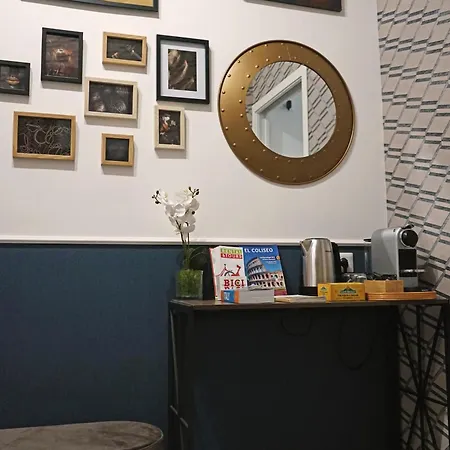 Smart Termini Esquilino בית הארחה