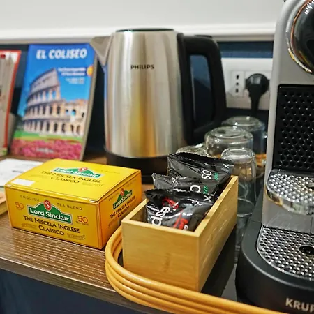 Smart Termini Esquilino בית הארחה 4*